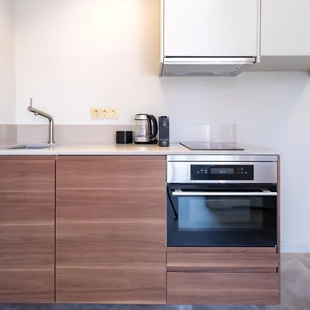 Luxurious Penthouse Newly Build Just 7-minutes From Rotterdam Cs App3